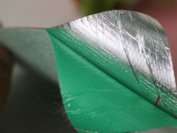 金屬胎高分子耐根穿刺防水卷材